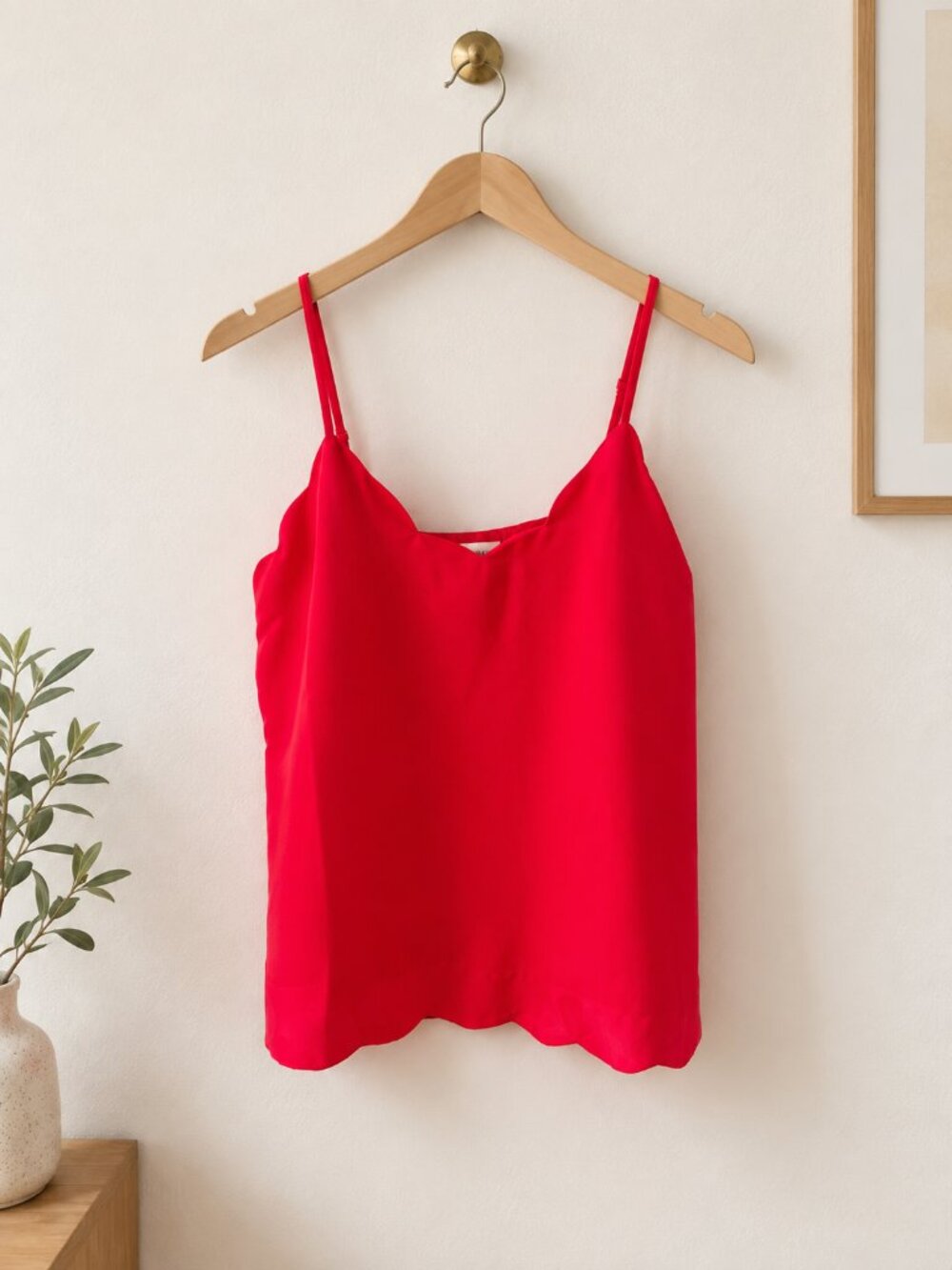 Monteau Red Scalloped Camisole Tank Top Size Small